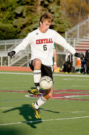 boys-soccer-11-9-12-001