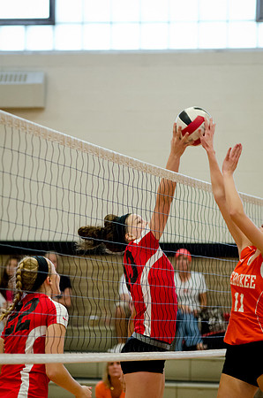girls-volleyball-9-29-12-014