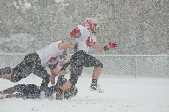 football-25-8x12